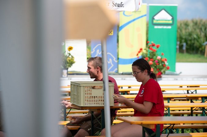 Maisirrgarteneröffnung #pflonzagfü